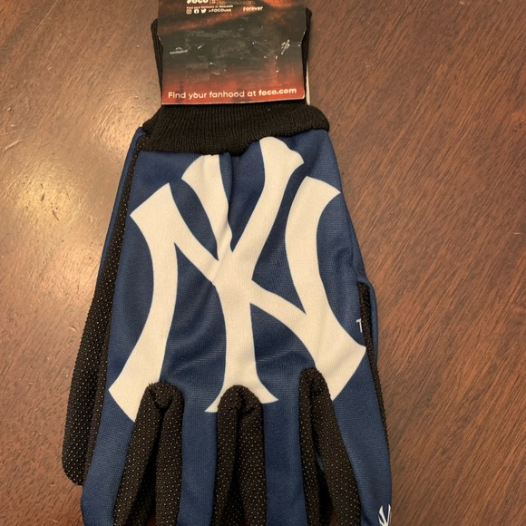 New York Yankees mens utility gloves - Picture 5 of 5